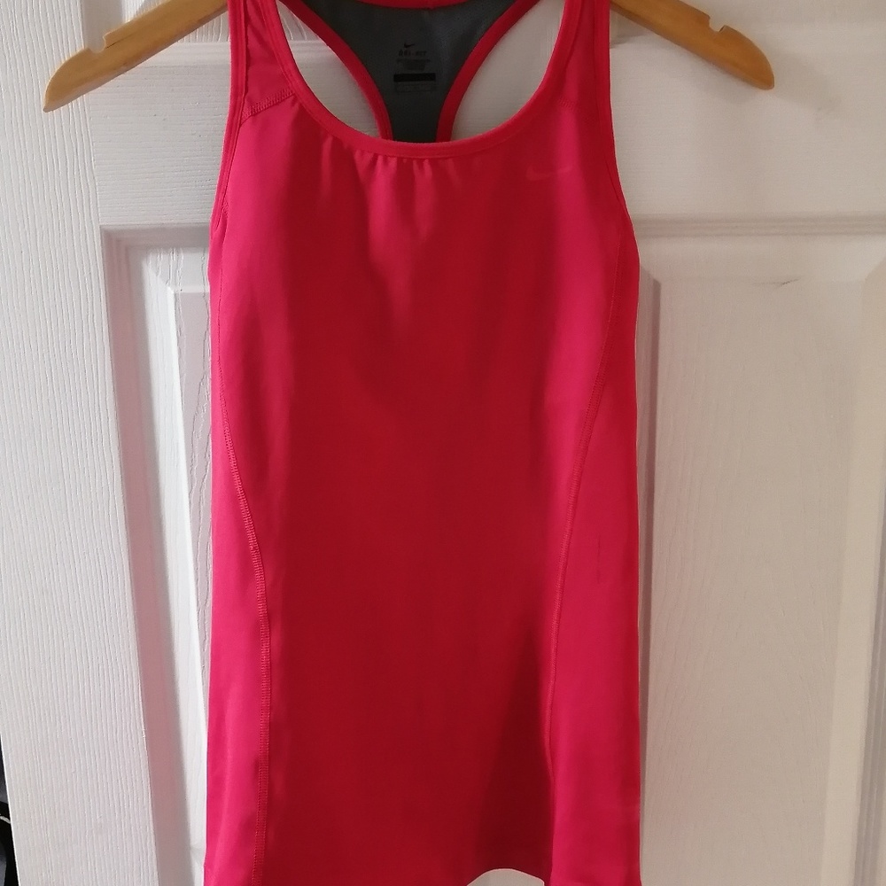 Nike tank top